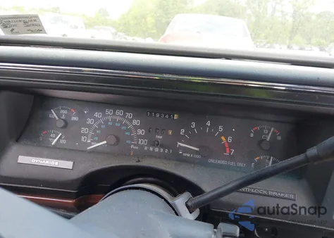 1997 Buick Lesabre Limited z USA, uszkodzony, nr VIN 1G4HR52K8VH535098